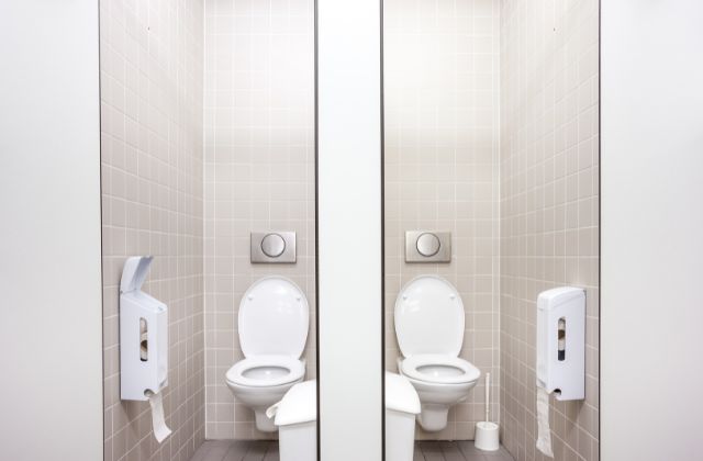 Can You Connect Two Toilets Together